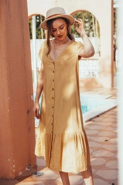 CUPSHE Clothing Gabriela V-neck Ruffle A-Shape Dress