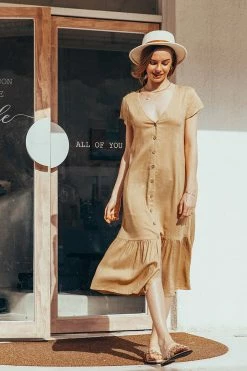 CUPSHE Clothing Gabriela V-neck Ruffle A-Shape Dress