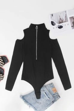 CUPSHE Tamia Zip-up Cold Shoulder Long Sleeve Bodysuit Clothing