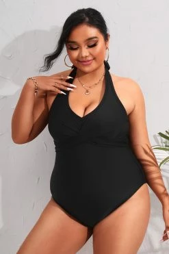 CUPSHE One Pieces Seaside Holiday Twist Front Plus Size One Piece Swimsuit