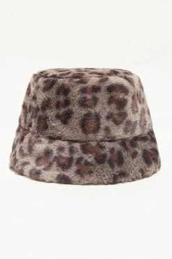 CUPSHE Dynamic Star Leopard Fluffy Bucket Hat Clothing