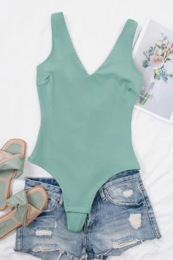 CUPSHE Clothing Ariella V-neck Wide Strap Backless Bodysuit