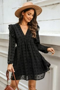 CUPSHE Iolana Clip Dot Ruffled Mini Dress