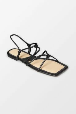 CUPSHE Flirt Black Square Toe Double-strap Sandals