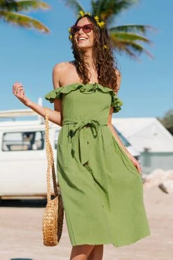 CUPSHE Alejandra Green Off Shoulder Ruffle Tea Length Dress