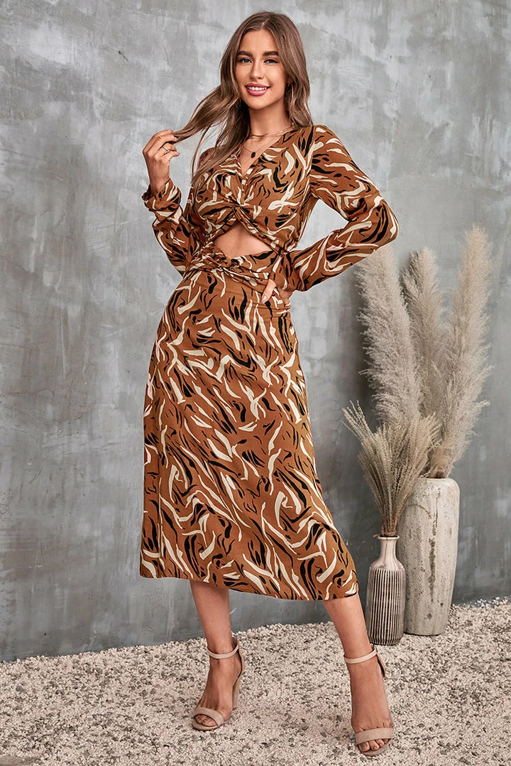 Promo ๐คฉ CUPSHE Addy Cutout Geometric Print A-Shape ๐ Dress Clothing ๐ 3 CUPSHE Addy Cutout Geometric Print A-Shape Dress Clothing