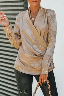 CUPSHE Adventure Games Floral Print Satin Wrap Top