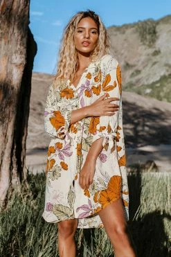 CUPSHE Oaklyn Floral Buttoned Shirt Dress