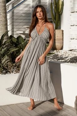 CUPSHE Dresses Best Sellers Germaine Plunge Halter Neck Maxi Off-shoulder Dress