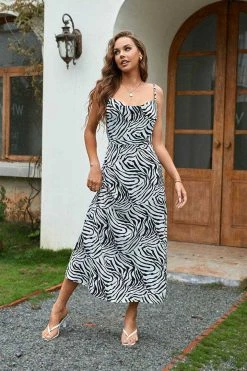 CUPSHE Dresses Best Sellers Kasha Boat Neck Backless Zipper Sheath Dress