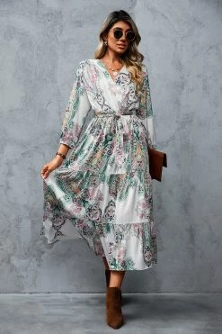 Flash Sale βοΈ CUPSHE Clothing Jerilyn Belted Paisley Maxi π Dress β¨ 10 CUPSHE Clothing Jerilyn Belted Paisley Maxi Dress