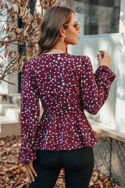 CUPSHE Gracie Leopard Print V-Neck Peplum Top