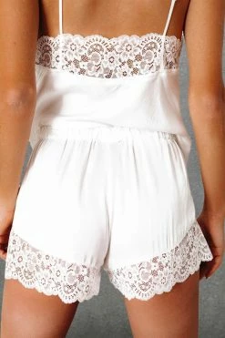 CUPSHE Aneta Scalloped Lace Cami & Shorts Lounge Set Clothing