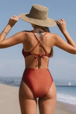 CUPSHE Leah Cut-out Knot One Piece Swimsuit