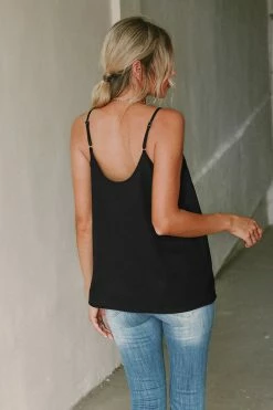 CUPSHE Jane Mesh Insert V-Neck Cami