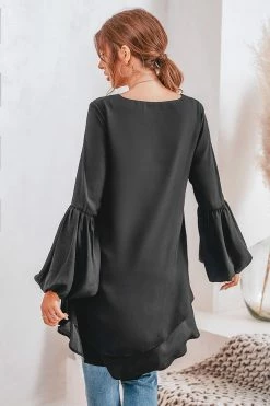 CUPSHE Delta Trumpet Sleeve Longline Hem Tops