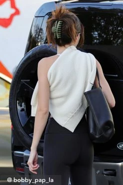 CUPSHE Nevaeh Cream Drop Shoulder Sweater