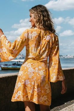 CUPSHE Keara Fitted Waisted Bunny Tie Cut Out A-Shape Dress