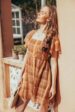 CUPSHE Londyn Square Neck Gingham A-Shape Dress