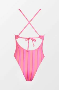 CUPSHE Passion Cheeky High Leg One Piece Swimsuit