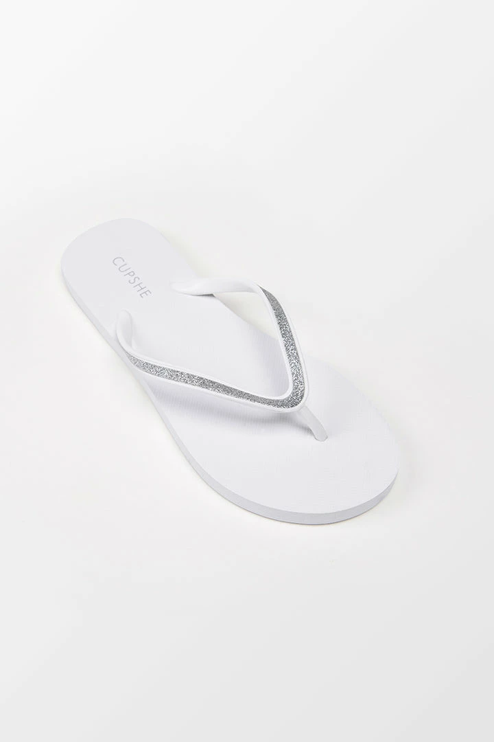 Best Sale ๐ฅ CUPSHE Blanco Minimalist Flip Flops Beach Accessories ๐ 4 CUPSHE Blanco Minimalist Flip Flops Beach Accessories