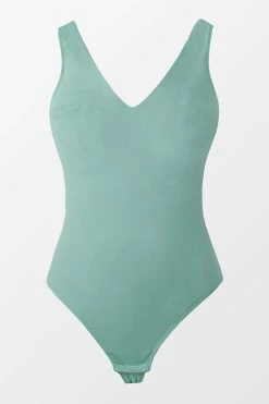 CUPSHE Clothing Ariella V-neck Wide Strap Backless Bodysuit