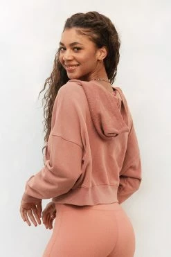 CUPSHE Barbados Drop Shoulder Crop Long Sleeve Hoodie Clothing