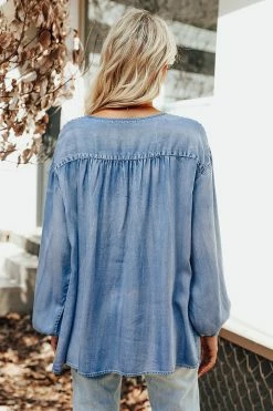 CUPSHE Nea Denim Ruched Shirt