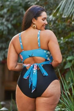 CUPSHE Ember Floral Wrap Plus Size One Piece Swimsuit One Pieces