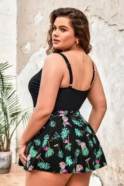 CUPSHE One Pieces Palm Beach Nights V Neck Plus Size Swimdress