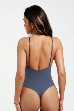 CUPSHE Gwendolyn Front Ruched Backless Bodysuit Clothing