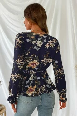 CUPSHE Kelsi Belted Floral Print Flounce Mock Wrap Top Clothing