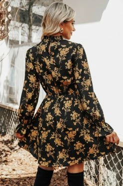 CUPSHE Kourtney Floral Print A-Line Dress