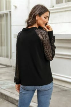 CUPSHE Pina Contract Crochet Sleeve Cardigan