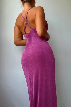 CUPSHE Clothing Roman Holiday Plunging V-Neck Ruched Maxi Dress