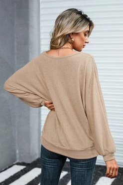 CUPSHE Clothing Take The Lead Inverted-Seam Sweatshirt