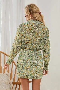 CUPSHE Clothing Rayne Ditsy Fitted Waisted Shirt Collar Dress