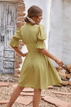 CUPSHE Cable Beach V-neck Bubble Sleeve Smocking A-Shape Dress