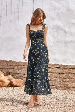 CUPSHE Dresses Best Sellers Cofete Tea Length Smocking A-Shape Dress