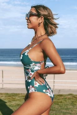CUPSHE Green Floral Lace Up One Piece Swimsuit One Pieces