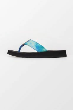 Coupon ๐ CUPSHE Cosmic Contrast Color ๐ฉด Sandals โญ 8 CUPSHE Cosmic Contrast Color Sandals