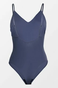 CUPSHE Gwendolyn Front Ruched Backless Bodysuit Clothing