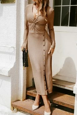 CUPSHE Feel The Flame Twist-Front Midi Dress Clothing