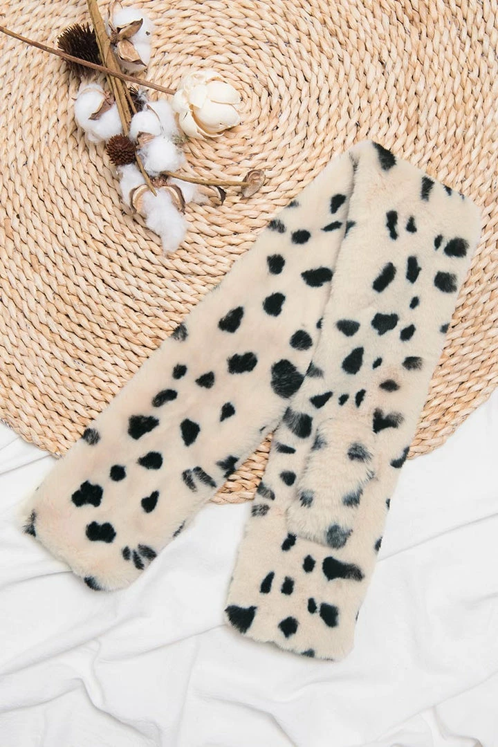 Discount โ CUPSHE Winter Escape Cow Pattern Criss Cross Scarf Beach Accessories ๐ 5 CUPSHE Winter Escape Cow Pattern Criss Cross Scarf Beach Accessories