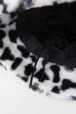 Flash Sale ⌛ CUPSHE Dynamic Star Cow Pattern Fluffy Bucket Hat Beach Accessories ✨ 9 CUPSHE Dynamic Star Cow Pattern Fluffy Bucket Hat Beach Accessories
