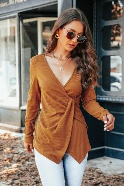 CUPSHE Donella Ribbed Surplice Wrap Top