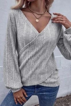 CUPSHE Molten My Heart Ribbed V-Neck Top