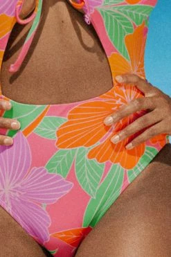 CUPSHE Floral Impressions Tunneled Cutout One Piece Swimsuit