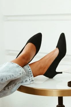 CUPSHE Beach Accessories Open Fields Faux Suede Slip-On Pumps