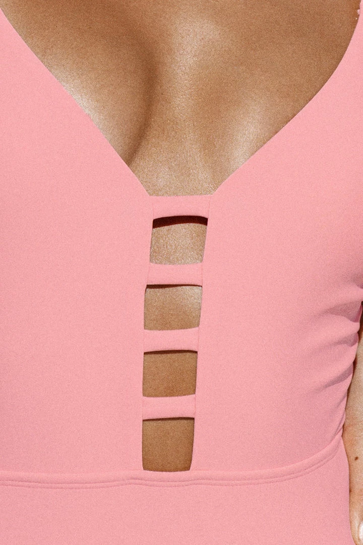 Budget ๐ CUPSHE Santorini Solid Strappy Pink One Piece ๐ฉฑ Swimsuit ๐ 5 CUPSHE Santorini Solid Strappy Pink One Piece Swimsuit